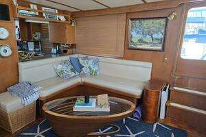 1989 DeFever Offshore Cruiser thumbnail 43