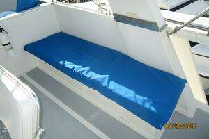 1989 DeFever Offshore Cruiser thumbnail 27