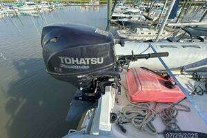 1989 DeFever Offshore Cruiser thumbnail 31