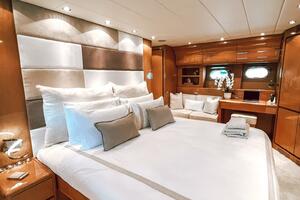 PURE 71ft Arno Leopard Yacht For Sale