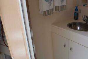 Y Knot 35ft Carver Yacht For Sale