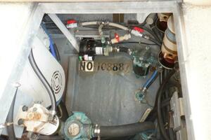 Y Knot 35ft Carver Yacht For Sale