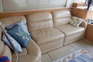 Y Knot 35ft Carver Yacht For Sale