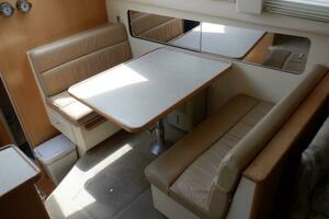 Y Knot 35ft Carver Yacht For Sale