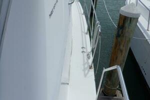 Y Knot 35ft Carver Yacht For Sale
