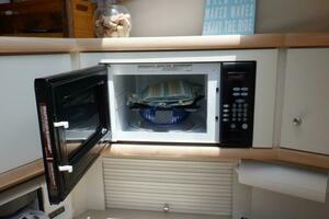 Y Knot 35ft Carver Yacht For Sale