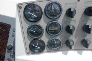 Y Knot 35ft Carver Yacht For Sale