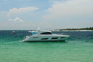 Runaway Island 48ft Riviera Yacht For Sale