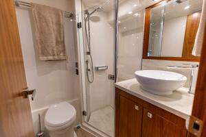 Runaway Island 48ft Riviera Yacht For Sale