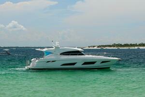 Runaway Island 48ft Riviera Yacht For Sale