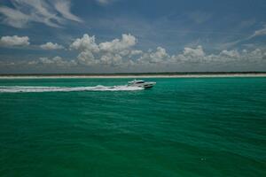 Runaway Island 48ft Riviera Yacht For Sale