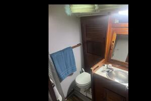 Pieridae 30ft O Day Yacht For Sale