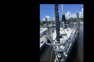 Pieridae 30ft O Day Yacht For Sale