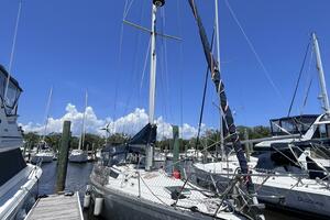 Pieridae 30ft O Day Yacht For Sale