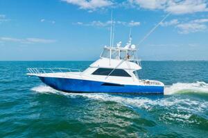 2000 Viking 50 Convertible
