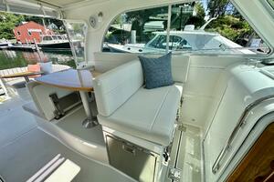 Nav Seat