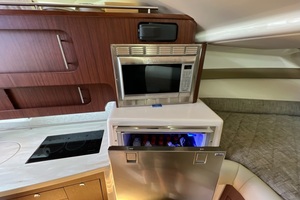 2019 Grady-White 370 Express 