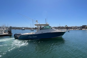 2019 Grady-White 370 Express 