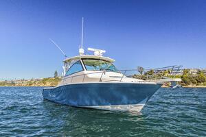 2019 Grady-White 370 Express 