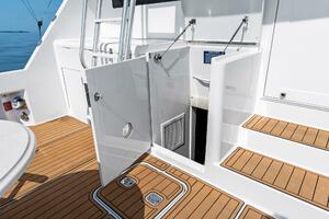 Amp d Up 60ft Hatteras Yacht For Sale