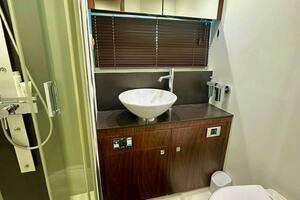 2013 Sunseeker Sunseeker Manhattan 53 thumbnail 14