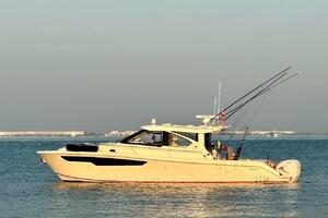44ft Pursuit Yacht For Sale