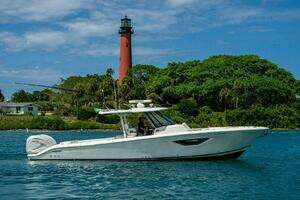 OUR TRADE 2021 Pursuit 378 Yacht For Sale in Jupiter FL