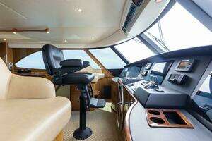 2012 Viking 76 Enclosed Flybridge thumbnail 34