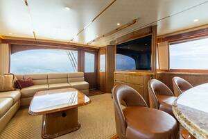 2012 Viking 76 Enclosed Flybridge thumbnail 7