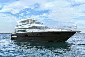 2005 Neptunus 62 Flybridge thumbnail 1