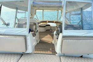 2005 Neptunus 62 Flybridge thumbnail 16