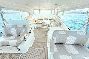 2005 Neptunus 62 Flybridge thumbnail 29