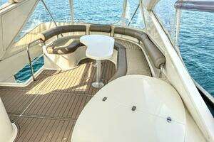 2005 Neptunus 62 Flybridge thumbnail 25