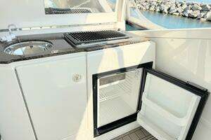2005 Neptunus 62 Flybridge thumbnail 33