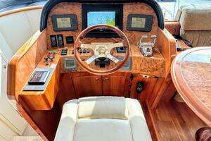2005 Neptunus 62 Flybridge thumbnail 36