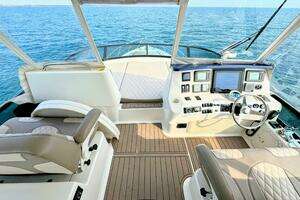 2005 Neptunus 62 Flybridge thumbnail 27