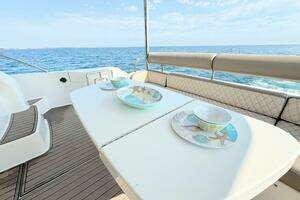2005 Neptunus 62 Flybridge thumbnail 20
