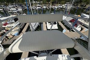 1985 Hatteras 60 Enclosed Bridge