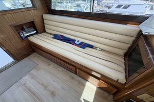 1985 Hatteras 60 Enclosed Bridge