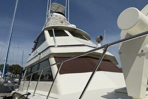 1985 Hatteras 60 Enclosed Bridge