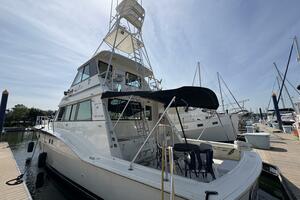 1985 Hatteras 60 Enclosed Bridge