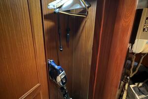 1985 Hatteras 60 Enclosed Bridge