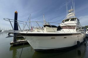 1985 Hatteras 60 Enclosed Bridge