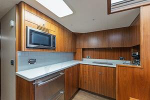 2018 Hatteras GT45X Flybridge