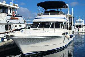 1988 Vantare 44 Aft Cabin thumbnail 2
