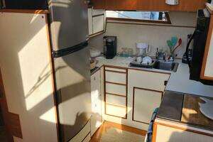 1988 Vantare 44 Aft Cabin thumbnail 14