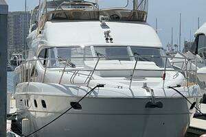 2000 Viking Princess 52 Flybridge thumbnail 2