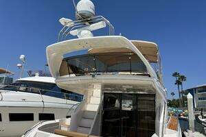 2000 Viking Princess 52 Flybridge thumbnail 12
