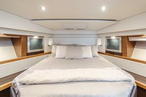 CHAPTER THREE 44ft Tiara Yachts Yacht For Sale