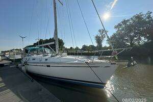 1997 Beneteau 461 thumbnail 2
